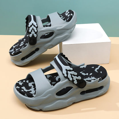 Couple sandals summer new outside wear beach slippers large size leisure sandals Southeast Asia slippers men