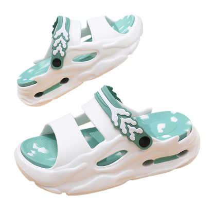 Couple sandals summer new outside wear beach slippers large size leisure sandals Southeast Asia slippers men